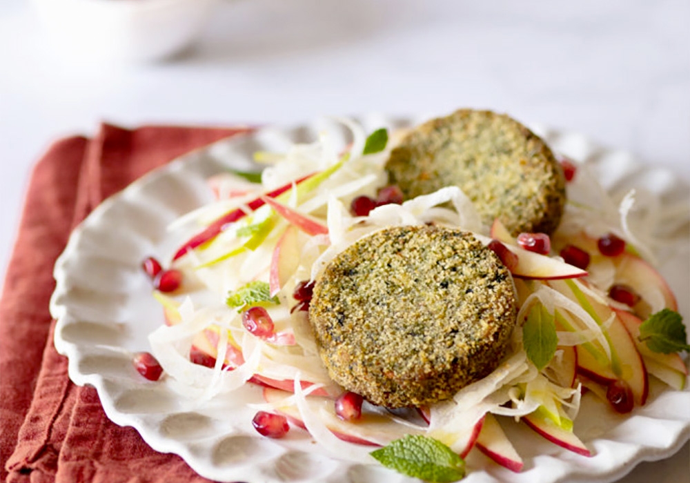 Winter salad with Spinach mini burger