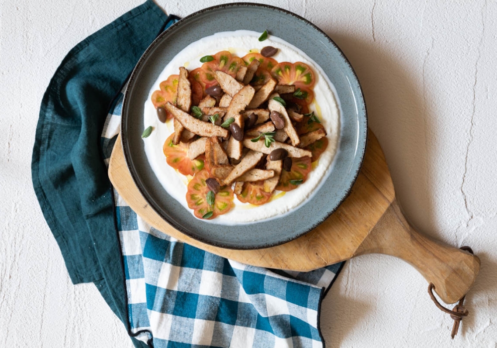 Crema di burrata con pomodorini e Grantaliata